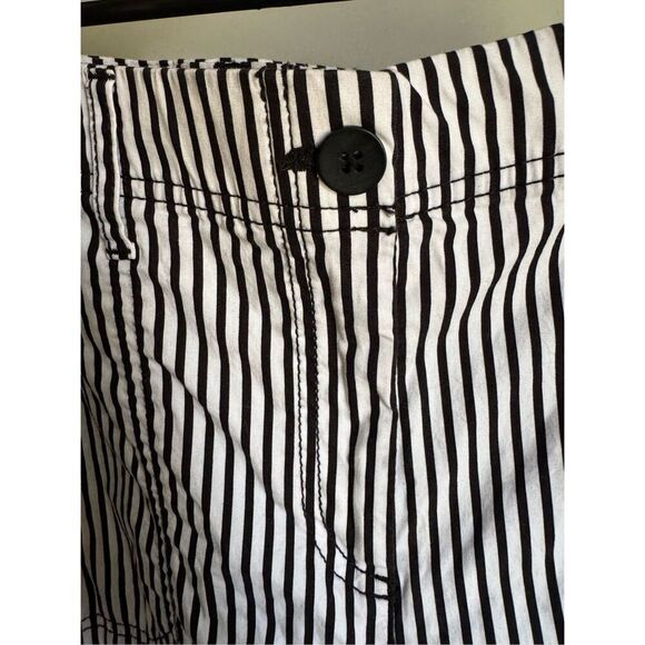 Chico’s Secret Stretch black white stripe cotton pants sz 2 nautical beachy brea - Picture 6 of 10